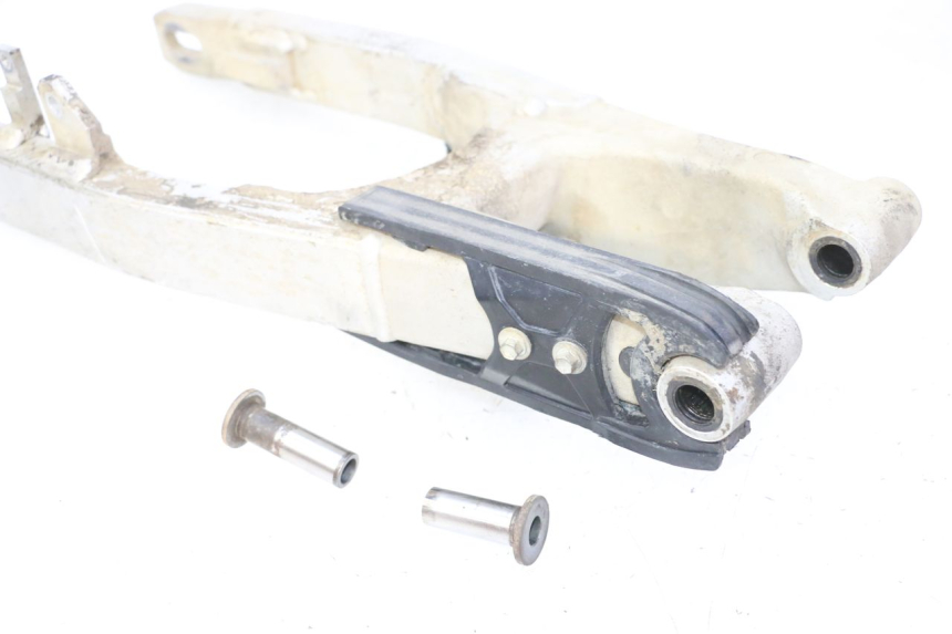 photo de BASCULANTE YAMAHA YZ 85 (2022 - 2025) - Detalle de la pieza