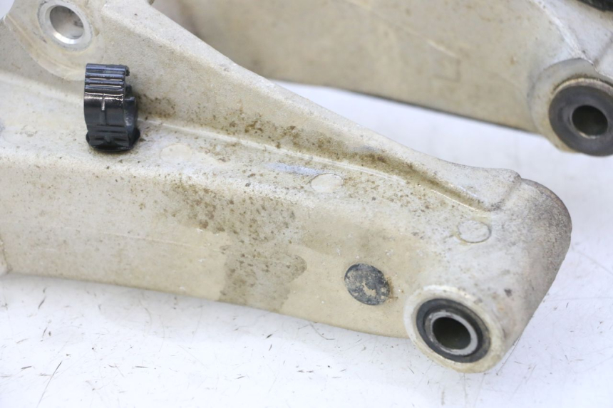 photo de BASCULANTE YAMAHA YZ 85 (2022 - 2025) - Primer plano técnico