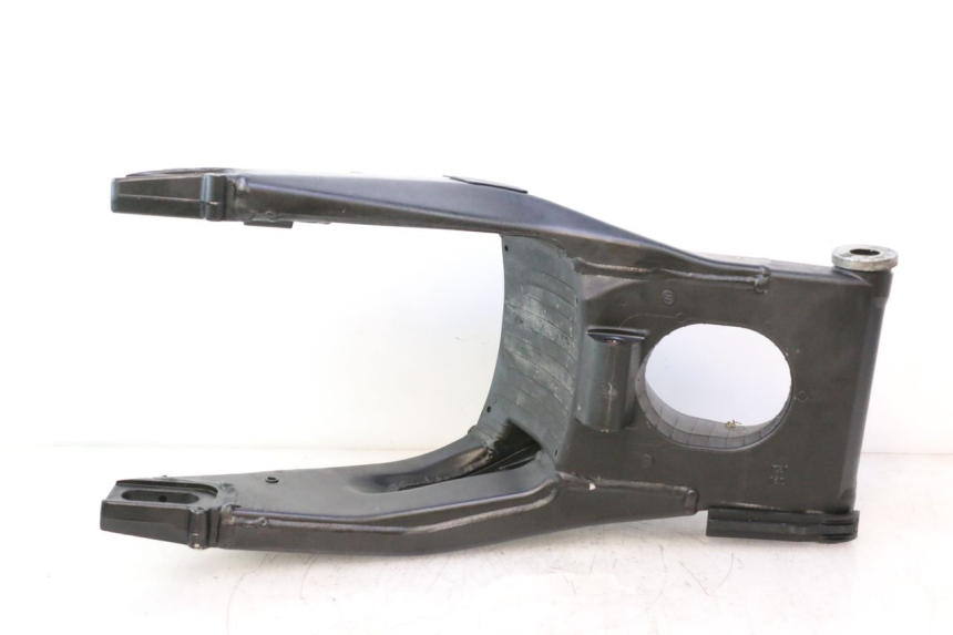 photo de BASCULANTE YAMAHA YZF R6 600 (2008 - 2009) - Zoom sobre los componentes