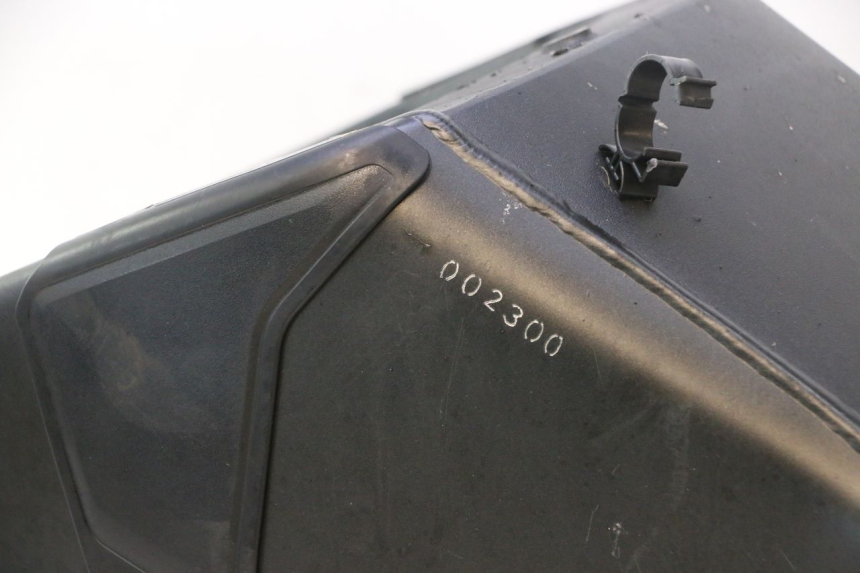 photo de BASCULANTE YAMAHA YZF R6 600 (2008 - 2009) - Estado de la superficie y material