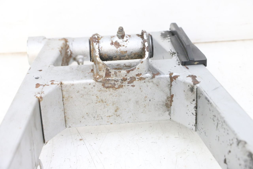 photo de BASCULANTE KAWASAKI ZR 7 750 (1999 - 2004) - Otra vista del artículo