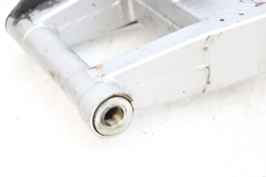 photo de BASCULANTE KAWASAKI ZR 7 750 (1999 - 2004) - Ángulo de visión alternativo