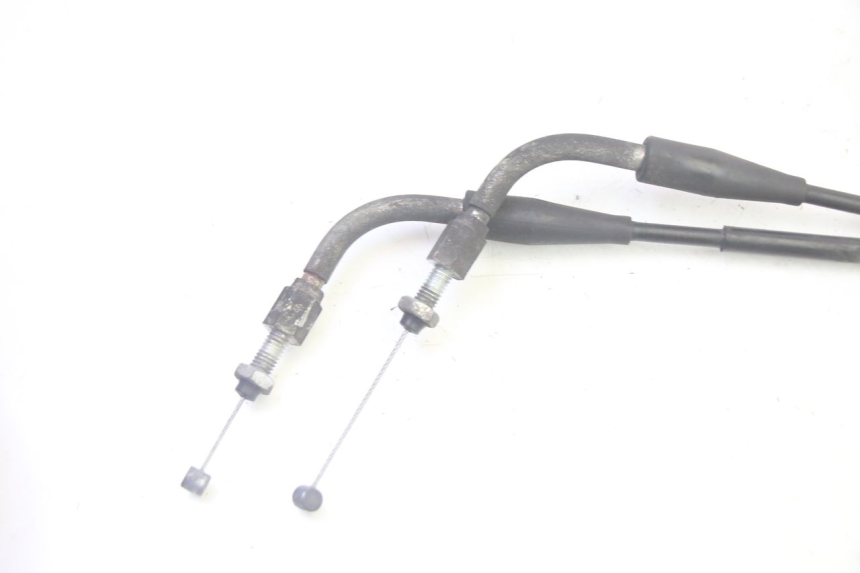 photo de CABLE ACELERADOR SUZUKI BURGMAN EXECUTIVE ABS 650 (2006 - 2012) - Zoom estado de uso