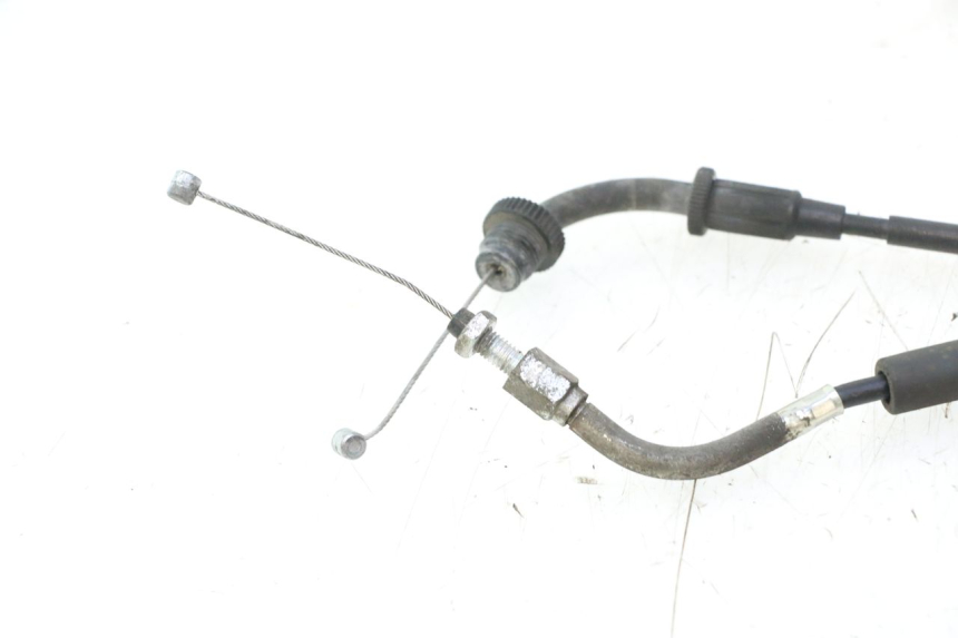 photo de CABLE ACELERADOR SUZUKI BURGMAN EXECUTIVE ABS 650 (2006 - 2012) - Detalle de la pieza