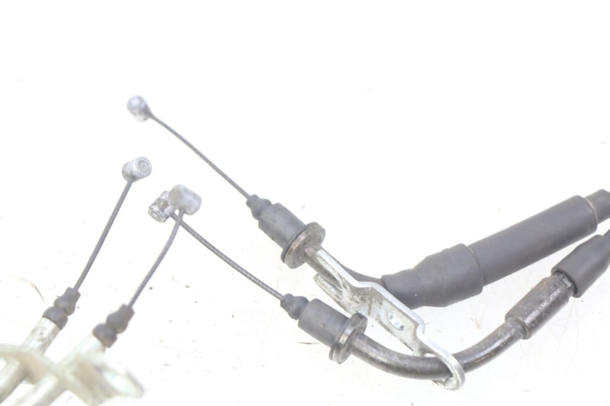 photo de CABLE ACELERADOR YAMAHA CYGNUS X INJECTION 125 (2007 - 2013) - Otra perspectiva
