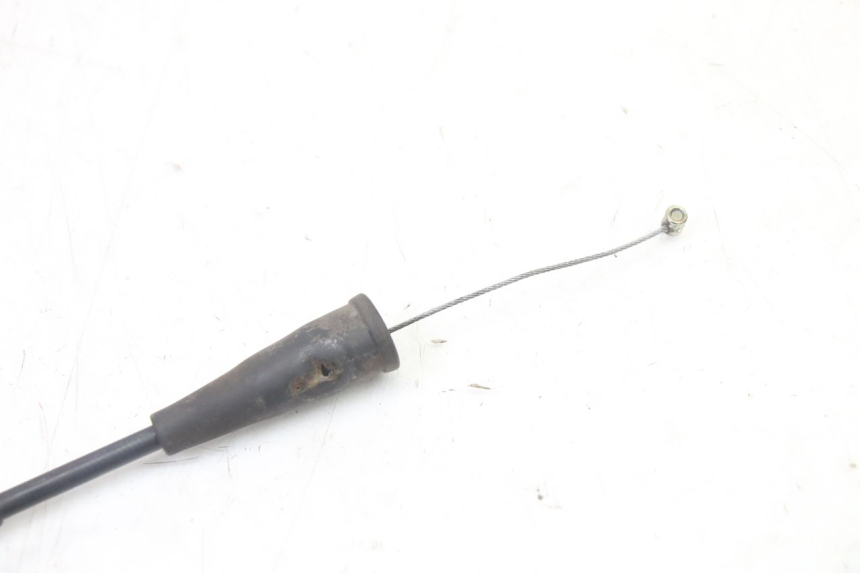photo de CABLE ACELERADOR APRILIA ETX 125 (1998 - 2002) - Primer plano técnico