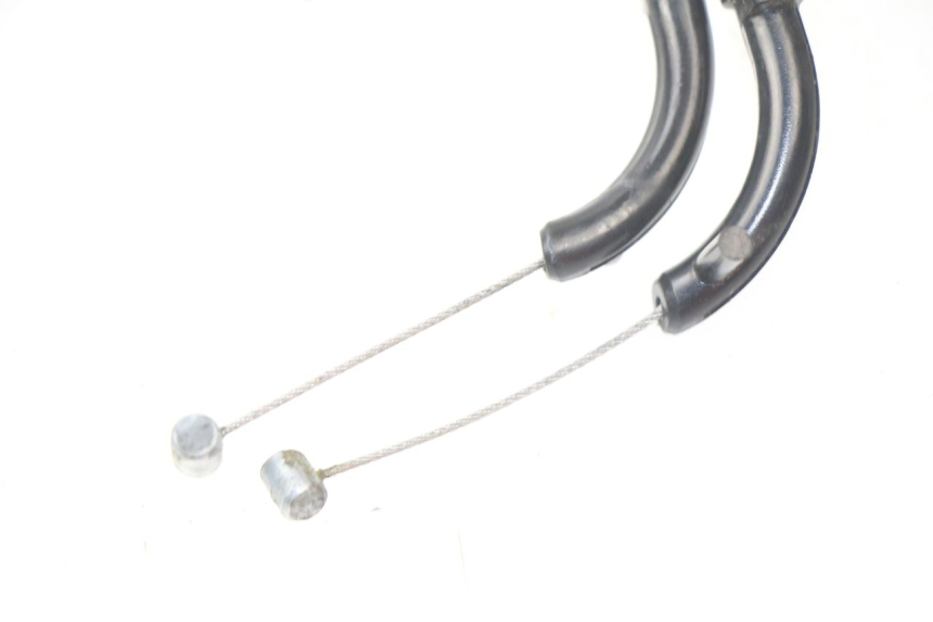 photo de CABLE ACELERADOR YAMAHA FZ8 800 (2010 - 2016) - Detalles de los puntos de fijación