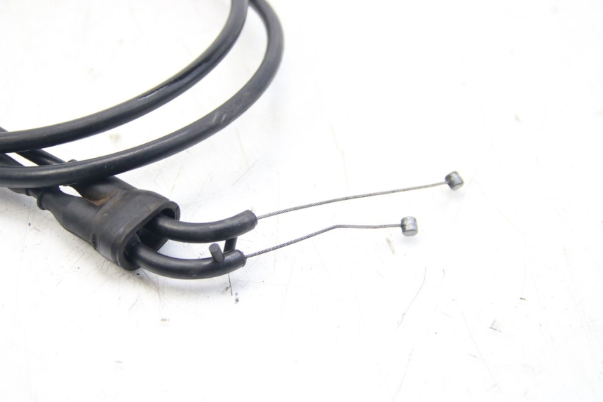 photo de CABLE ACELERADOR YAMAHA FZS FAZER 600 (2001 - 2003) - Detalle de la pieza