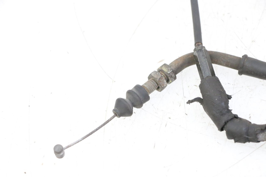 photo de CABLE ACELERADOR KYMCO GRAND DINK 125 (2002 - 2007) - Detalles de los puntos de fijación
