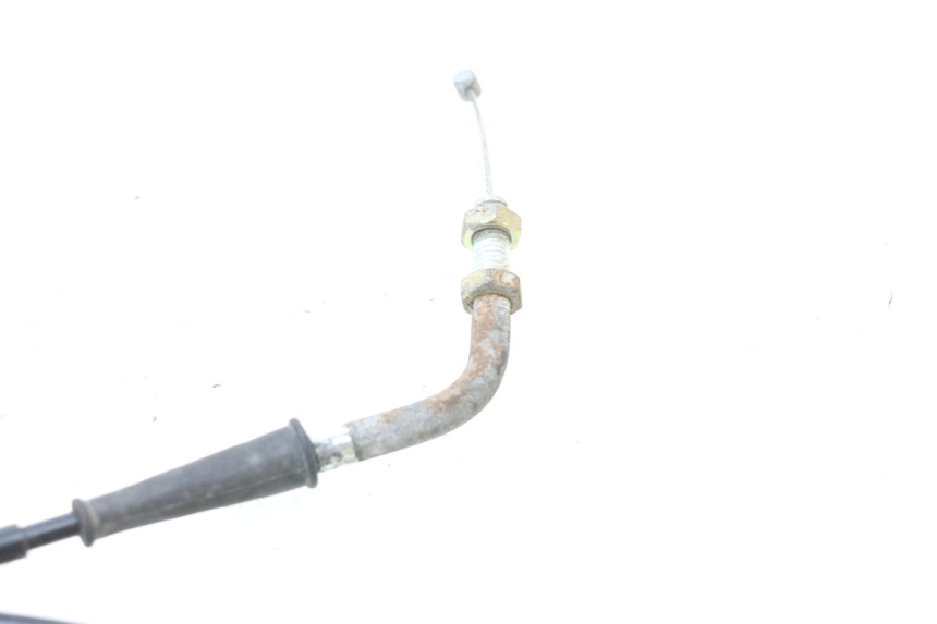 photo de CABLE ACELERADOR SYM GTS EVO 125 (2009 - 2013) - Primer plano técnico