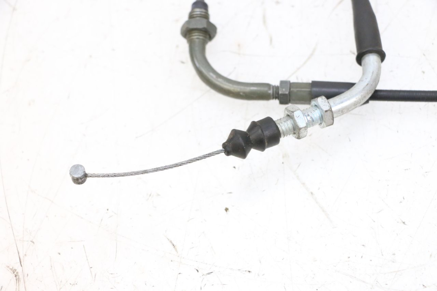 photo de CABLE ACELERADOR JM MOTORS GTS 125 (2015 - 2019) - Primer plano técnico