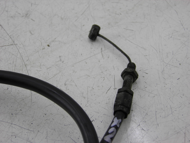photo de CABLE ACELERADOR HONDA CB SEVEN FITTY 750 (1992 - 2003) - Zoom estado de uso