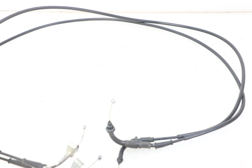 photo de CABLE ACELERADOR HONDA FORZA 125 (2021 - 2025) - Otra perspectiva
