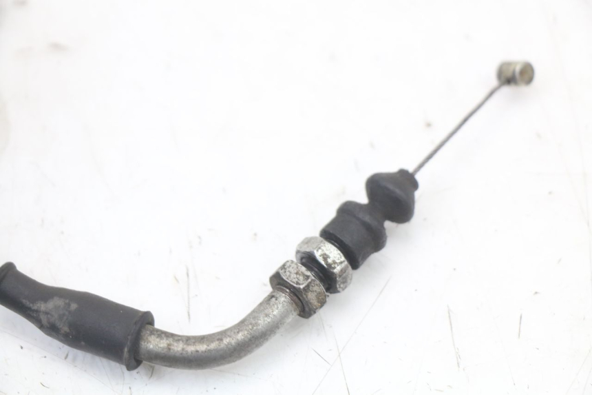 photo de CABLE ACELERADOR HONDA NES AROBASE 125 (2000 - 2003) - Primer plano técnico