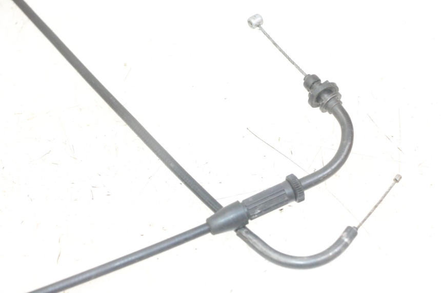 photo de CABLE ACELERADOR PEUGEOT JET FORCE CARBU 50 (2003 - 2016) - Primer plano técnico