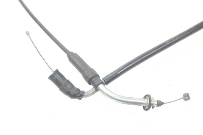photo de CABLE ACELERADOR PEUGEOT KISBEE 2T 50 (2010 - 2017) - Primer plano técnico
