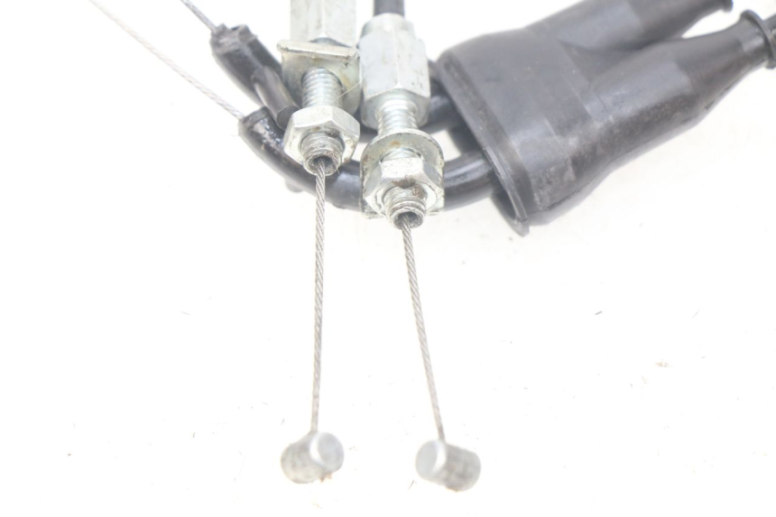 photo de CABLE ACELERADOR KAWASAKI KX F KXF 450 (2012 - 2015) - Primer plano técnico