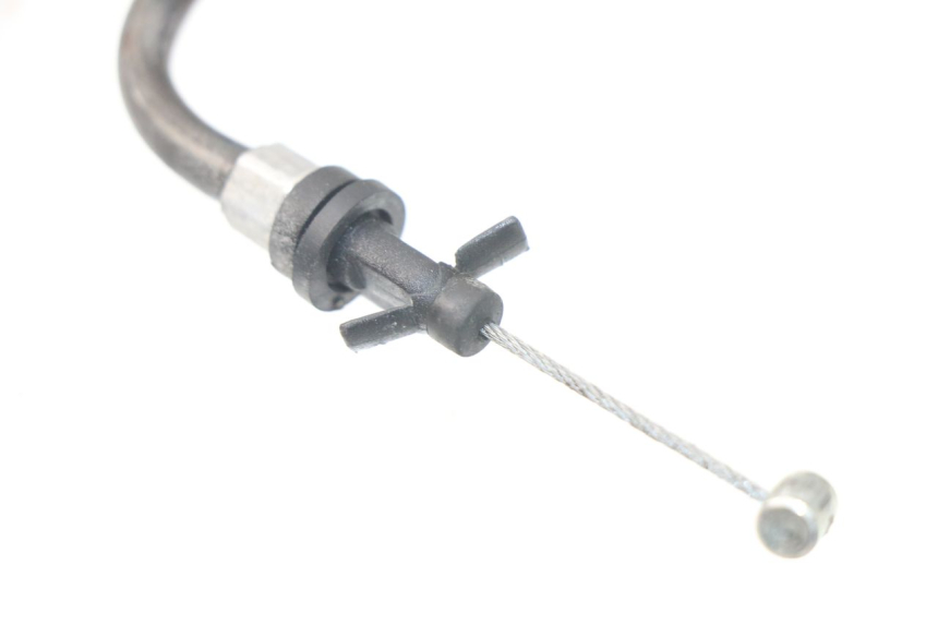 photo de CABLE ACELERADOR PEUGEOT METROPOLIS 400 (2017 - 2020) - Primer plano técnico