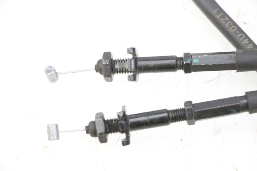 photo de CABLE ACELERADOR PIAGGIO MP3 HPE 310 (2024 - 2025) - Otra perspectiva