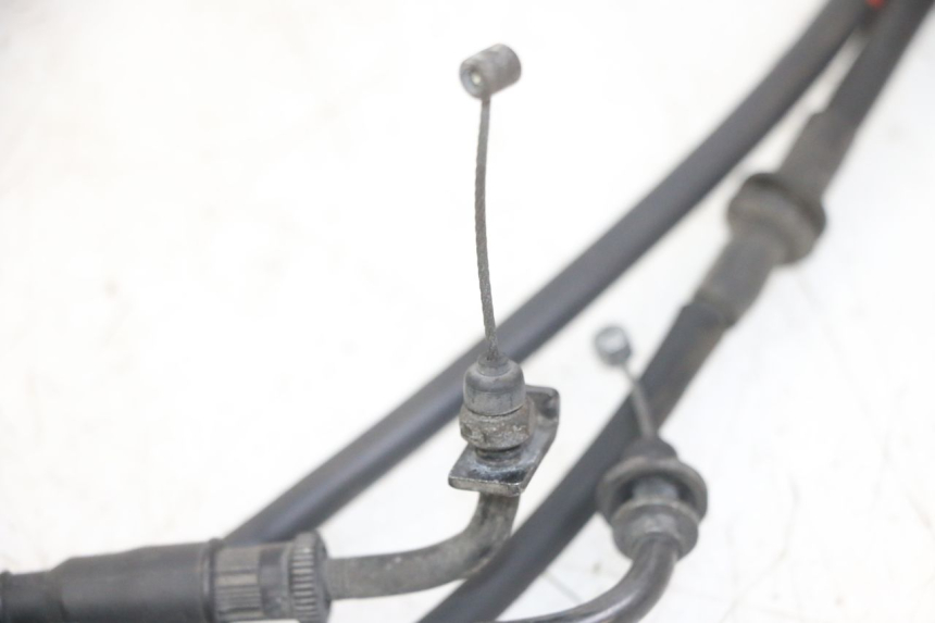 photo de CABLE ACELERADOR PIAGGIO MP3 LT 400 (2007 - 2012) - Otra perspectiva