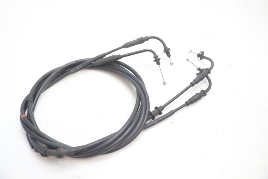 photo de CABLE ACELERADOR PIAGGIO MP3 LT 300 (2010 - 2016) - Detalle de la pieza