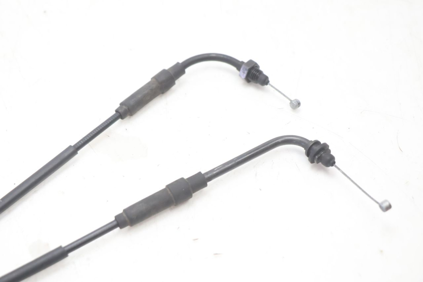 photo de CABLE ACELERADOR PIAGGIO MP3 LT 300 (2010 - 2016) - Otra perspectiva