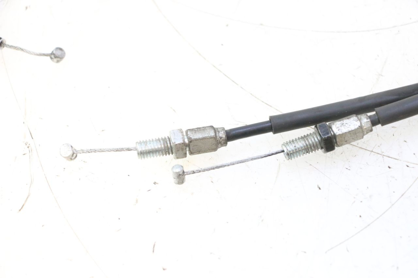 photo de CABLE ACELERADOR PIAGGIO MP3 500 (2016 - 2018) - Primer plano técnico