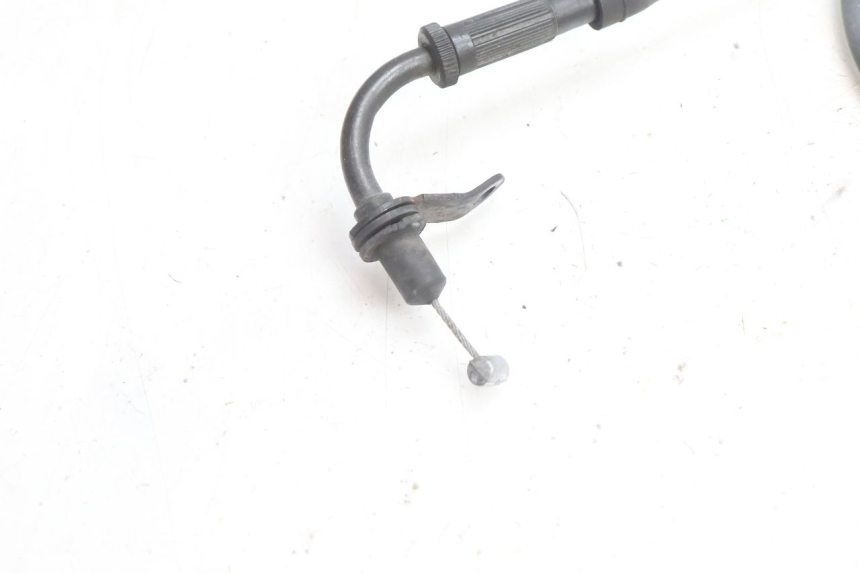 photo de CABLE ACELERADOR RIEJU MRT PRO SUPERMOTARD 50 (2007 - 2018) - Zoom estado de uso