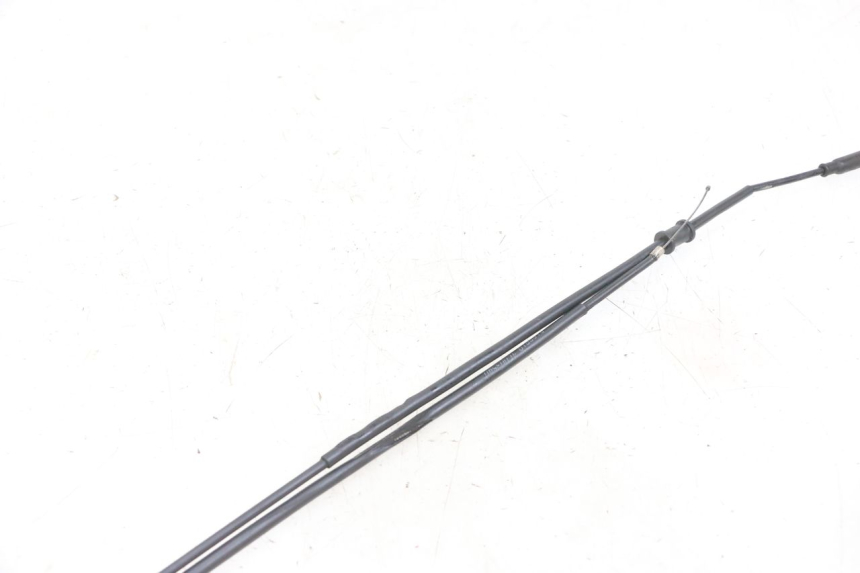 photo de CABLE ACELERADOR PIAGGIO NEW TYPHOON 50 (2018 - 2021) - Zoom estado de uso