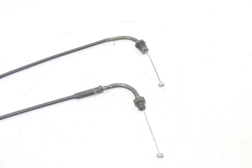 photo de CABLE ACELERADOR HONDA NTV DEAUVILLE 650 (2001 - 2006) - Primer plano técnico