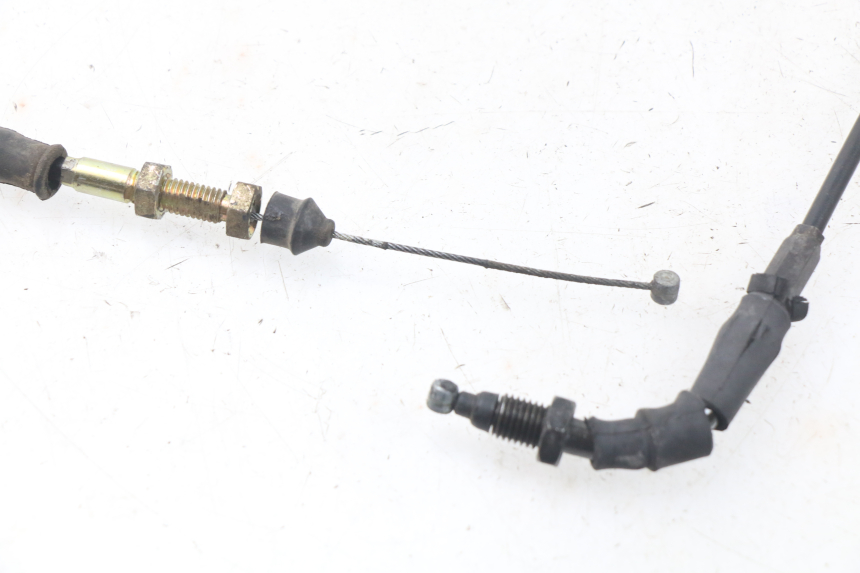 photo de CABLE ACELERADOR SYM ORBIT III 3 4T 50 (2018 - 2021) - Zoom estado de uso