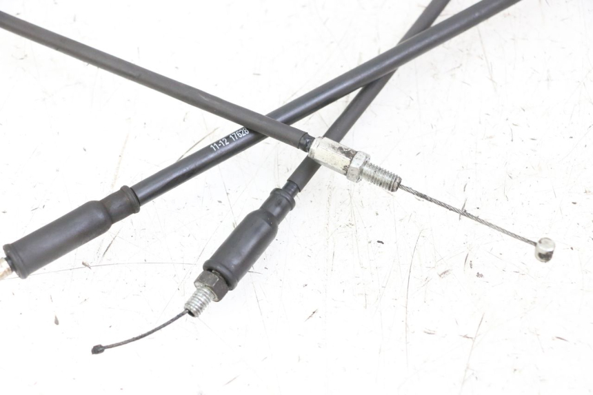 photo de CABLE ACELERADOR PIAGGIO VESPA S 2T 50 (2007 - 2014) - Detalles de los puntos de fijación