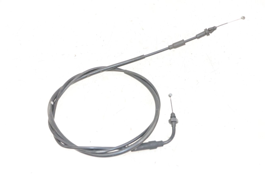 photo de CABLE ACELERADOR PEUGEOT SATELIS 125 (2013 - 2018) - Primer plano técnico