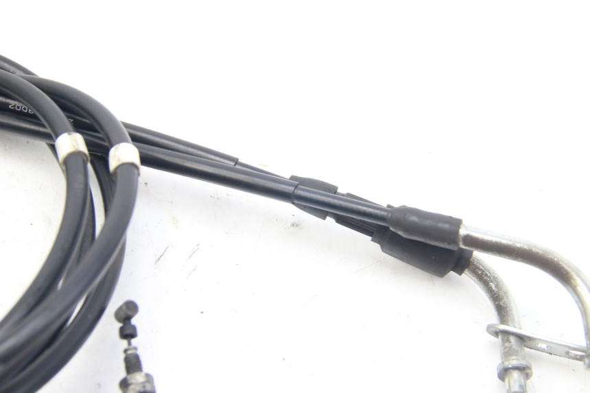 photo de CABLE ACELERADOR SUZUKI SIXTEEN 125 (2008 - 2010) - Detalle de la pieza