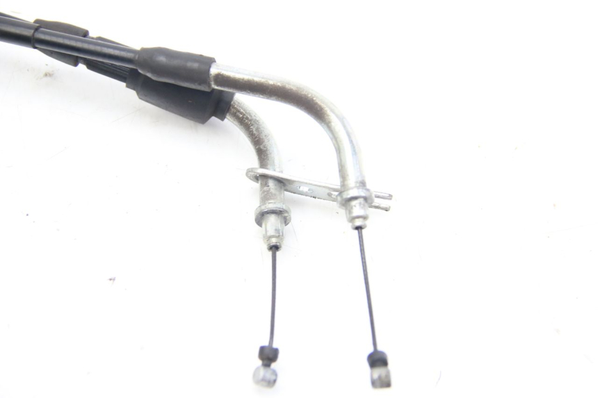 photo de CABLE ACELERADOR SUZUKI SIXTEEN 125 (2008 - 2010) - Zoom estado de uso
