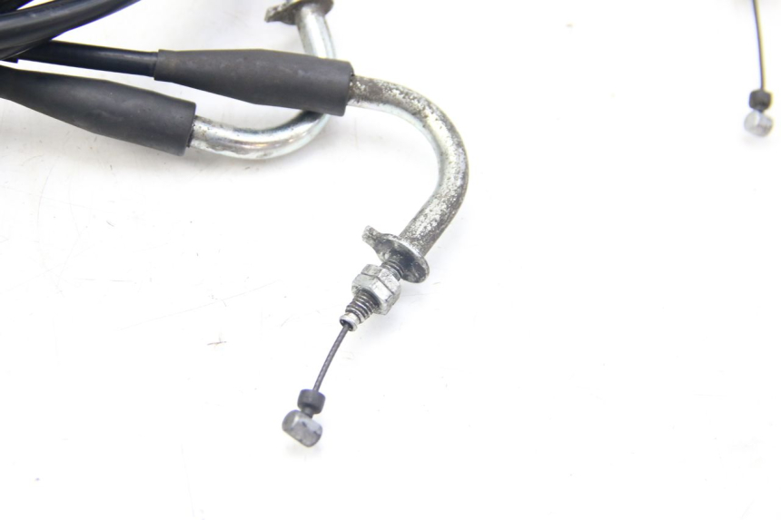 photo de CABLE ACELERADOR SUZUKI SIXTEEN 125 (2008 - 2010) - Otra perspectiva