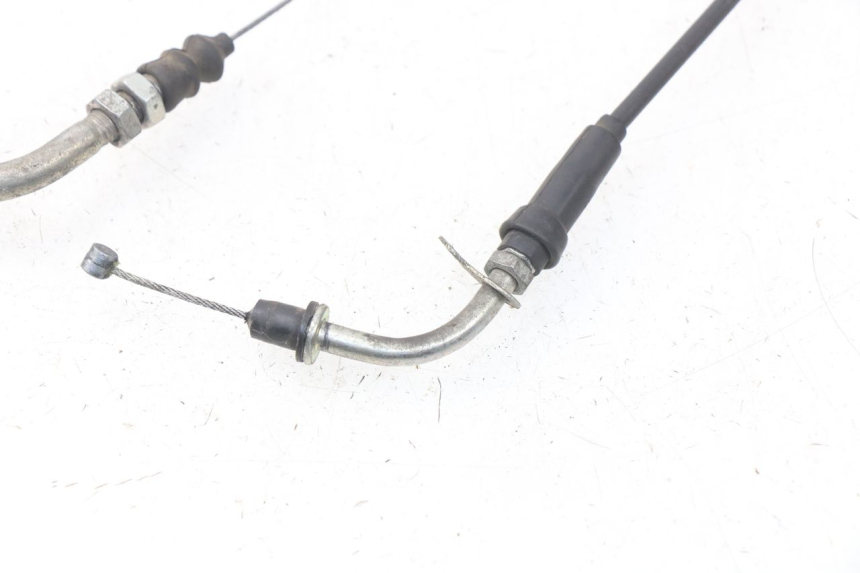 photo de CABLE ACELERADOR FYM STRADA 50 (2007 - 2014) - Otra perspectiva