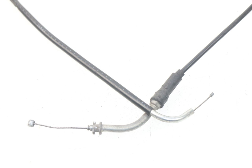 photo de CABLE ACELERADOR PEUGEOT STREETZONE 2T 50 (2014 - 2019) - Primer plano técnico