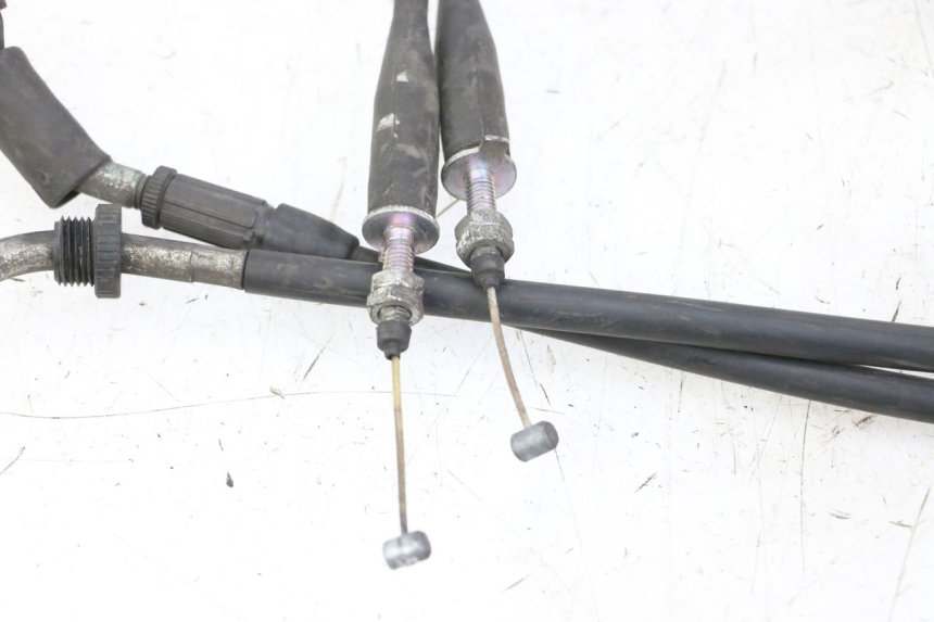 photo de CABLE ACELERADOR SUZUKI BURGMAN 125 (2015 - 2017) - Otra perspectiva