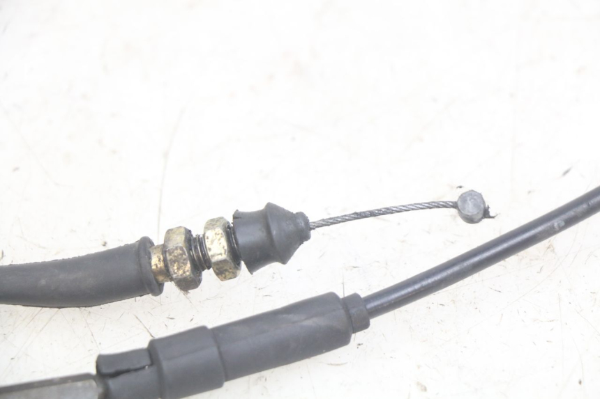 photo de CABLE ACELERADOR PEUGEOT TWEET 4T 50 (2018 - 2022) - Primer plano técnico