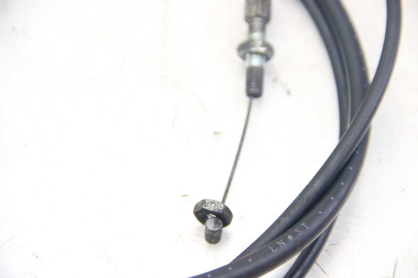 photo de CABLE ACELERADOR PEUGEOT VIVACITY NEW 4T 50 (2008 - 2017) - Zoom estado de uso