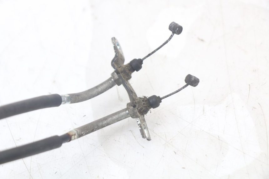 photo de CABLE ACELERADOR YAMAHA XMAX X-MAX 125 (2006 - 2009) - Otra perspectiva