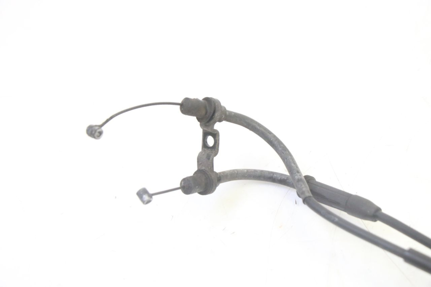 photo de CABLE ACELERADOR YAMAHA X-MAX XMAX 125 (2010 - 2013) - Zoom estado de uso