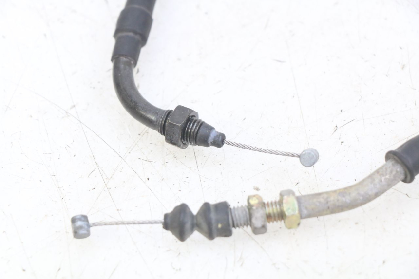 photo de CABLE ACELERADOR KYMCO X-TOWN XTOWN 125 (2016 - 2021) - Primer plano técnico