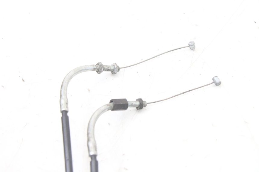photo de CABLE ACELERADOR YAMAHA FZS FAZER 600 (2001 - 2003) - Otra perspectiva