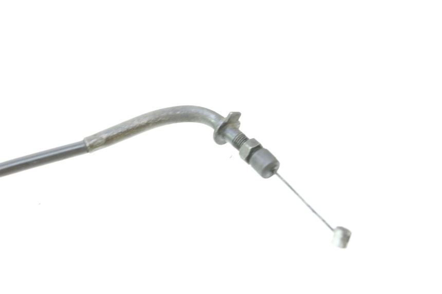 photo de CABLE ACELERADOR YAMAHA YP MAJESTY 125 (1998 - 2001) - Primer plano técnico
