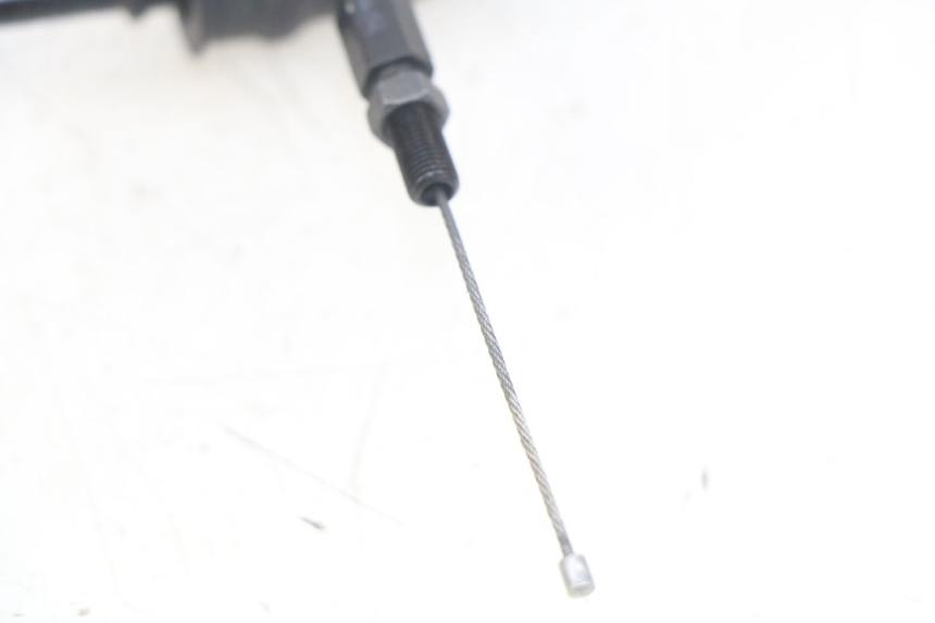photo de CABLE ACELERADOR YAMAHA YZ 85 (2019 - 2021) - Primer plano técnico