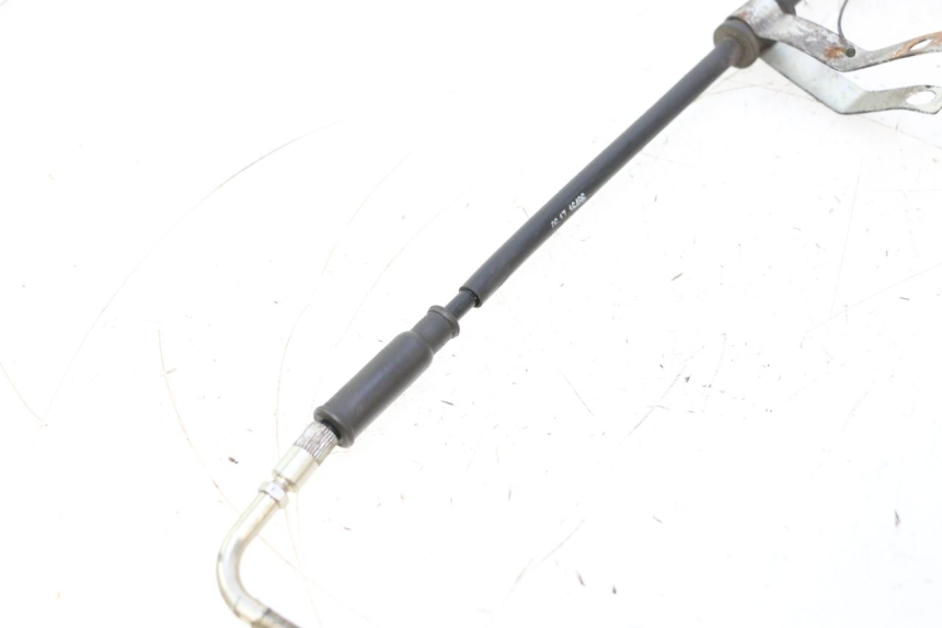 photo de CABLE ACELERADOR PIAGGIO ZIP 2T 50 (2009 - 2019) - Detalles de los puntos de fijación