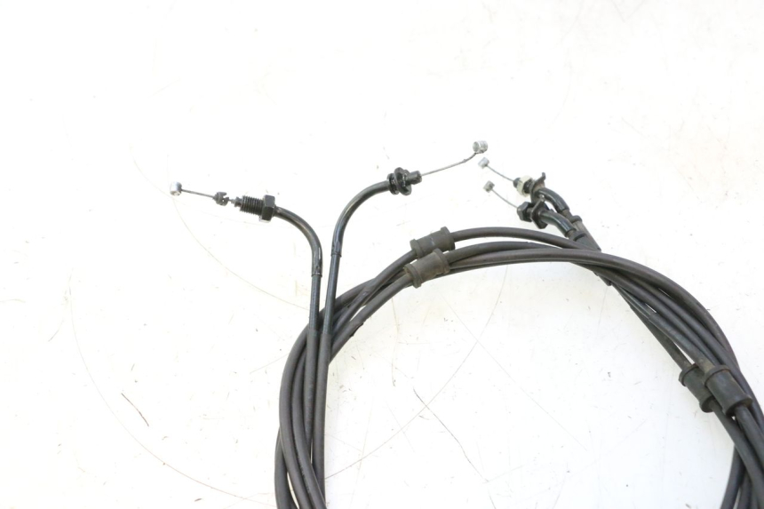 photo de CABLE ACELERADOR PIAGGIO ZIP IGET 4T 50 (2021 - 2023) - Zoom estado de uso