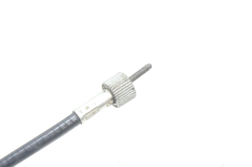 photo de CABLE CUENTA KILÓMETROS KYMCO AGILITY 16+ 4T 50 (2018 - 2023) - Otra perspectiva
